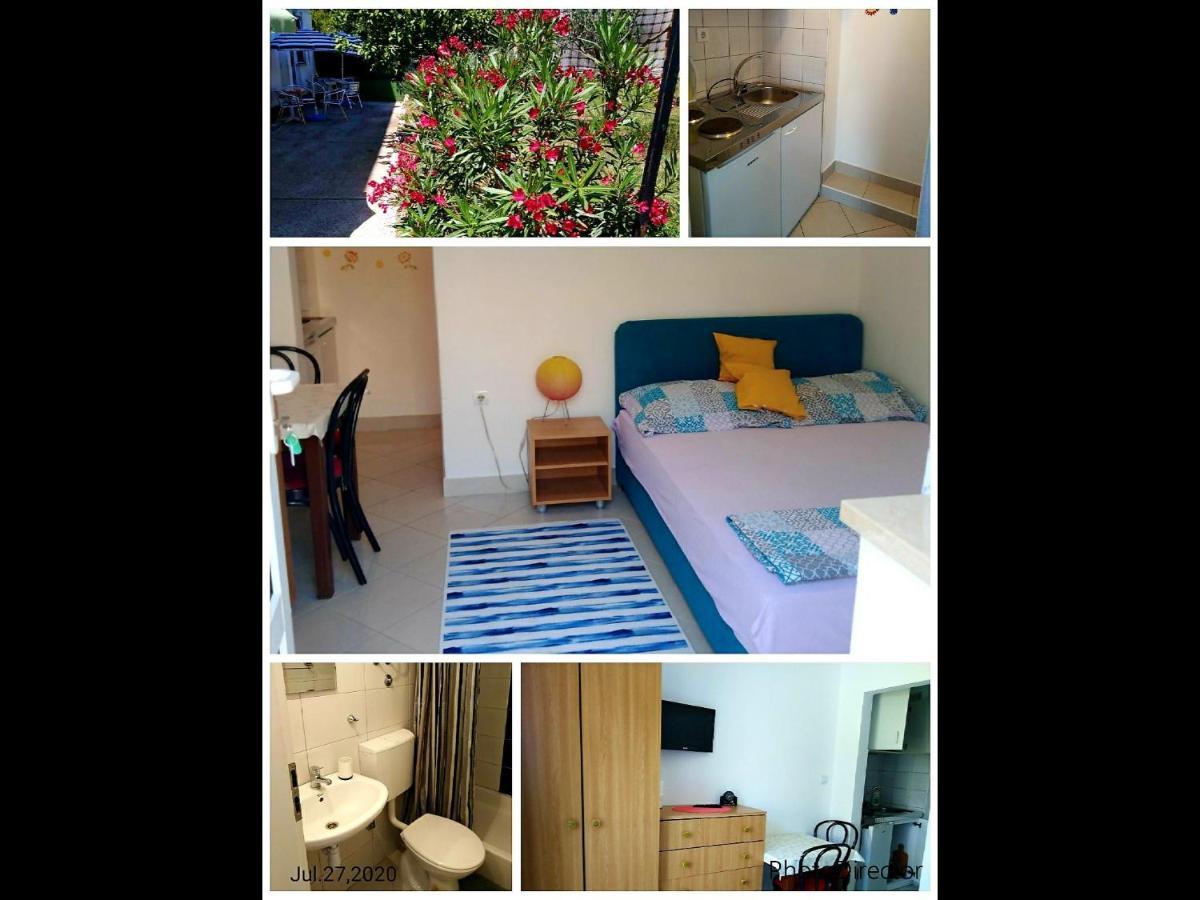 Apartments Melly ซาโอสโตรก ภายนอก รูปภาพ
